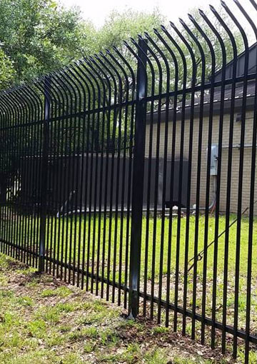 Gepoedercoate speer top metalen stalen hekpanelen voor residentiële tuin